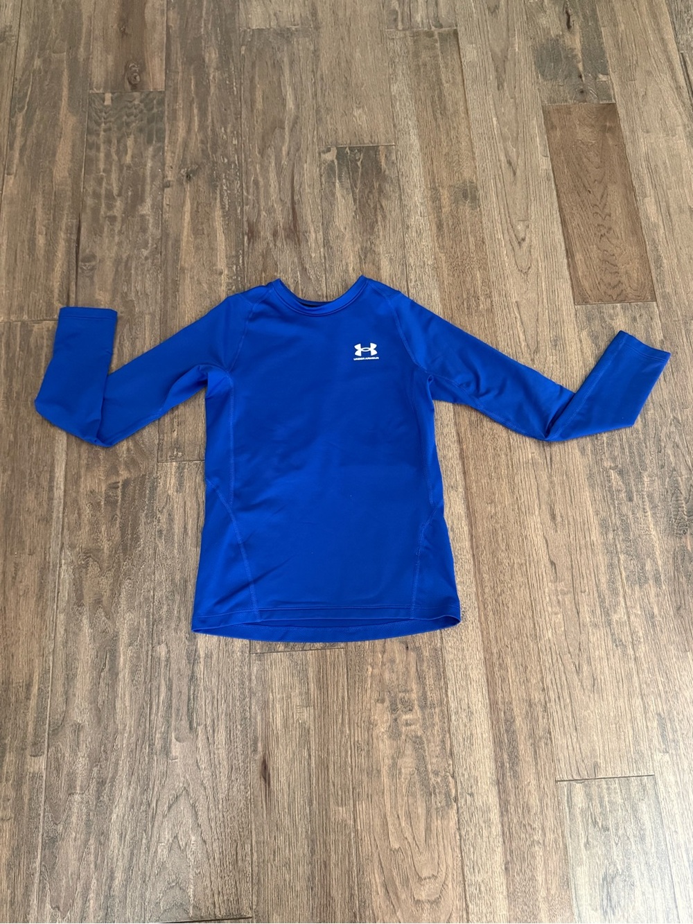 Girls size medium (10/12) royal blue Under Armour base layer
